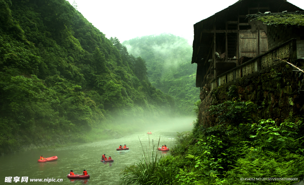 龙泉河漂流