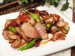 青蒜回锅腊肉