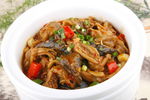 臭豆腐焖去骨鸭掌