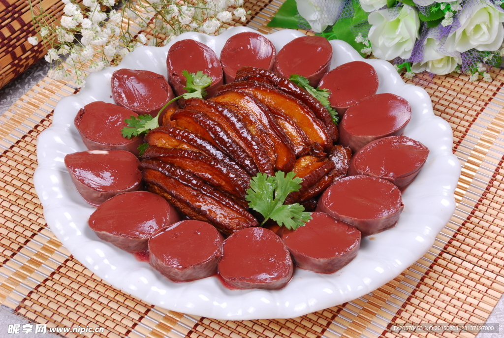 血肠扣肉