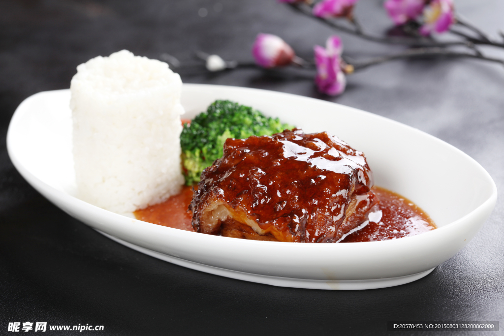 虎皮扣肉捞饭