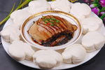 霉干菜夹肉饼扣肉