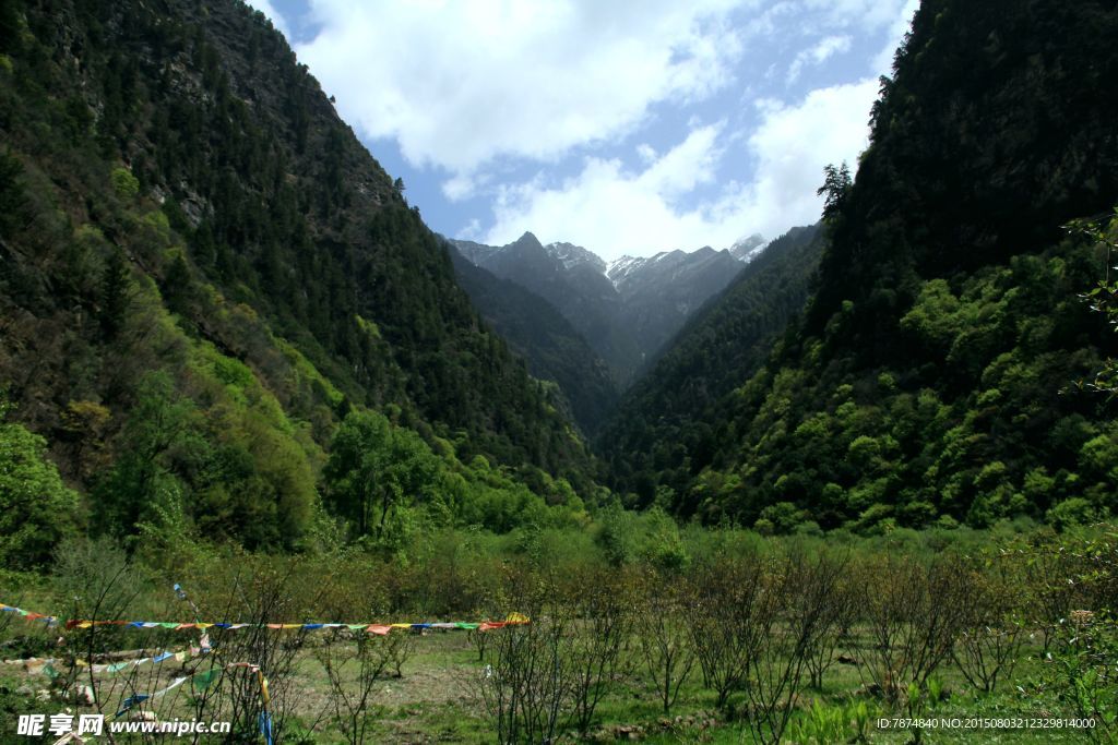 墨尔多神山