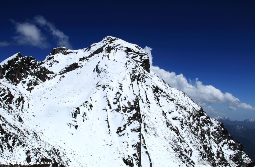 墨尔多神山