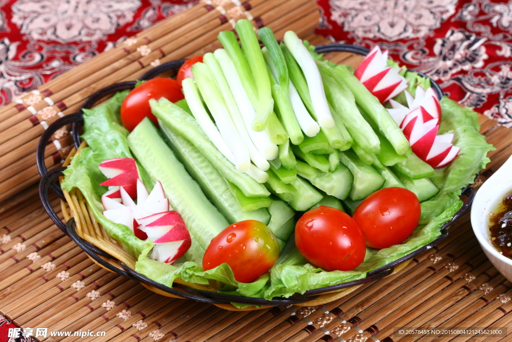 鱿鱼爆香芹