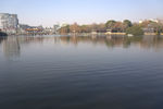 湖面 湖边
