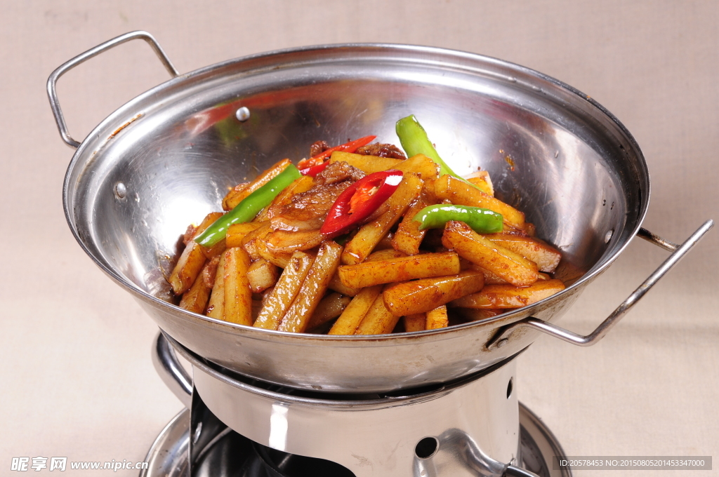 干锅土豆条