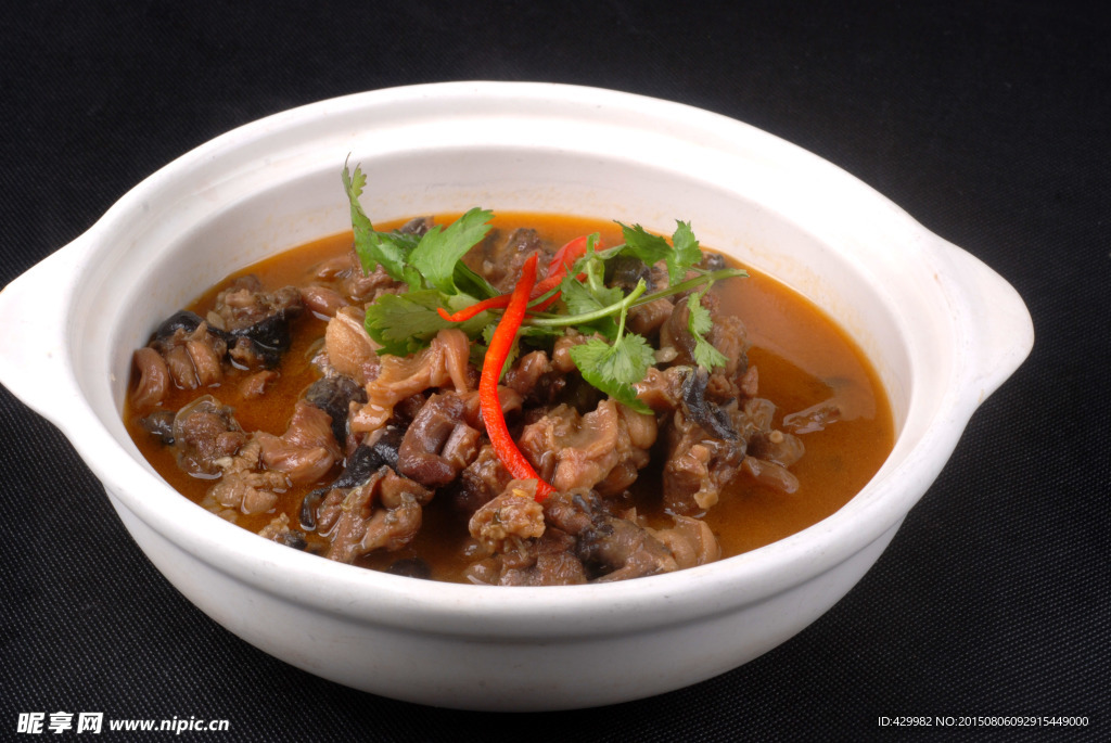 砂锅龟肉