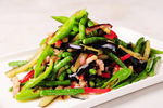 尖椒豆角炒茄丝