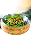 花肉煸豆角