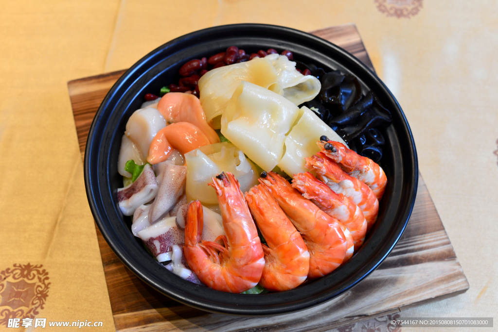 中餐 海鲜 刺身 花胶 大虾