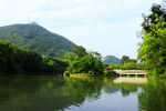 桂林园林植物园湖水风光