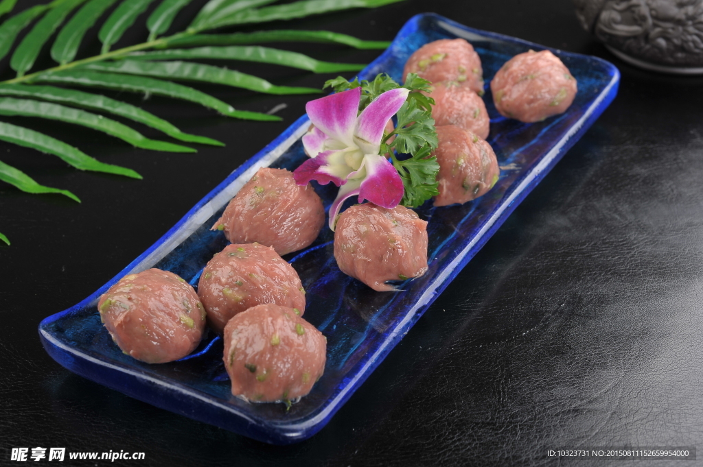 香菜肉丸