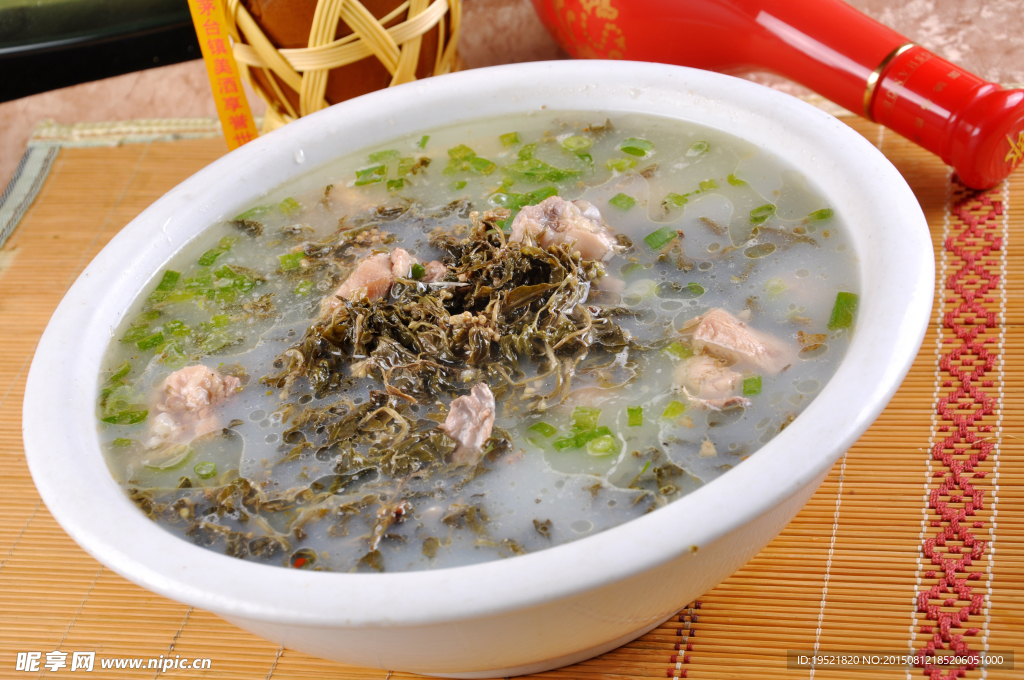 树花菜炖土鸡