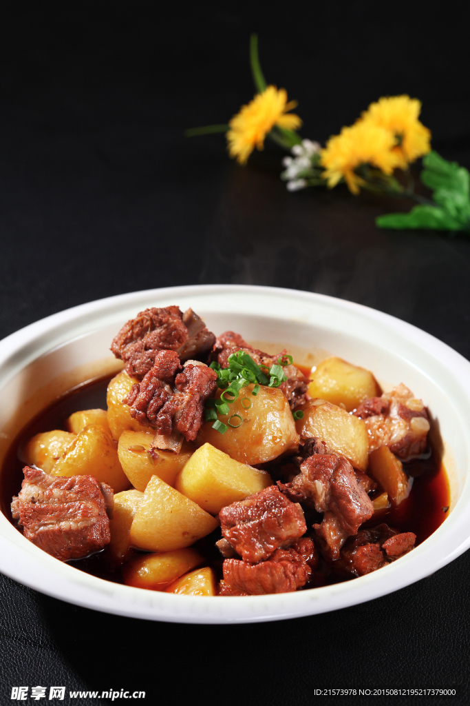 排骨炖土豆