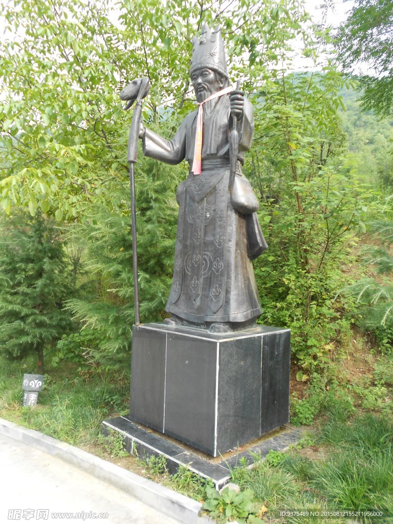 人物雕像