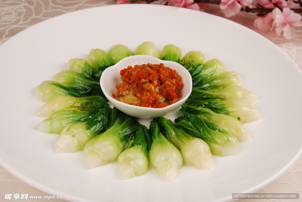 蟹粉烩菜心