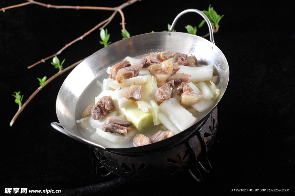 锅仔板鸭年糕