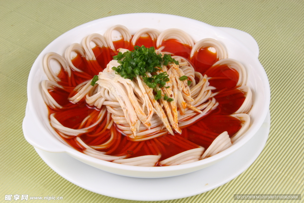 鸡丝荠菜面