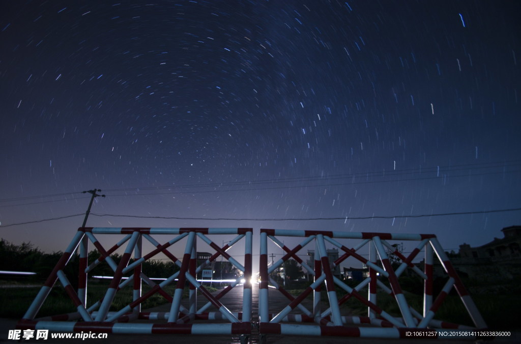 夜空中的星轨