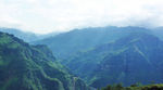 云雾笼罩大山
