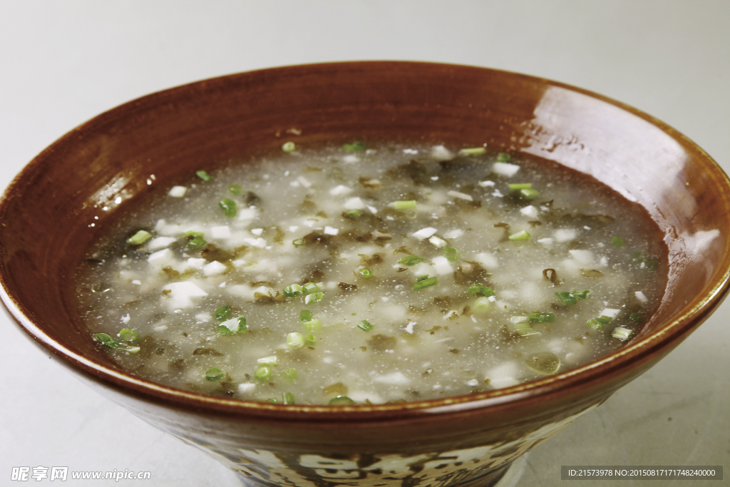 地皮菜烩豆腐