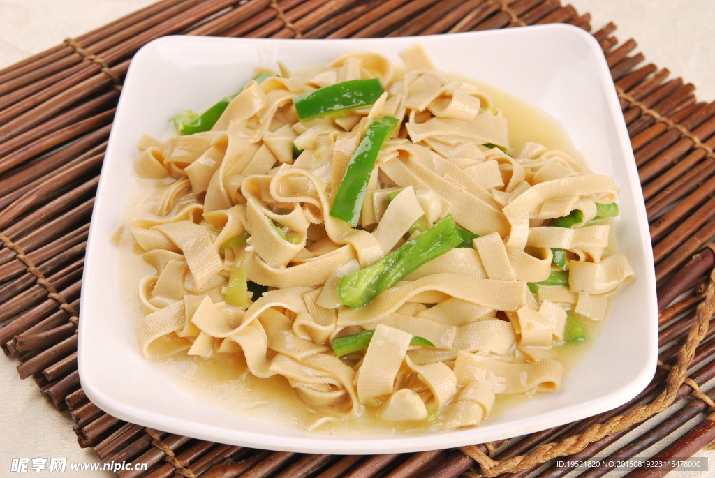 尖椒干豆腐