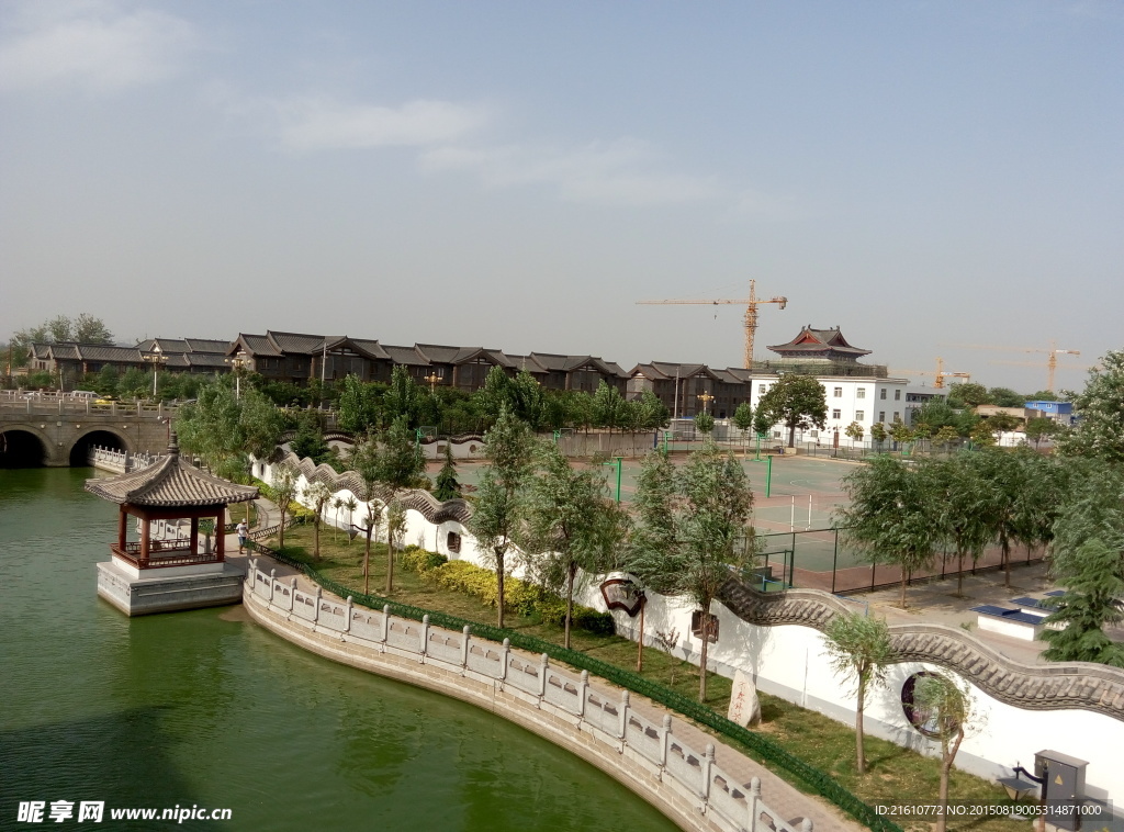 汴梁护城河