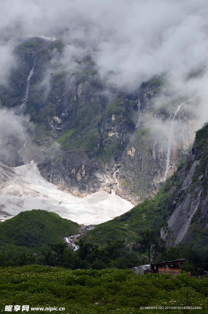 雪山