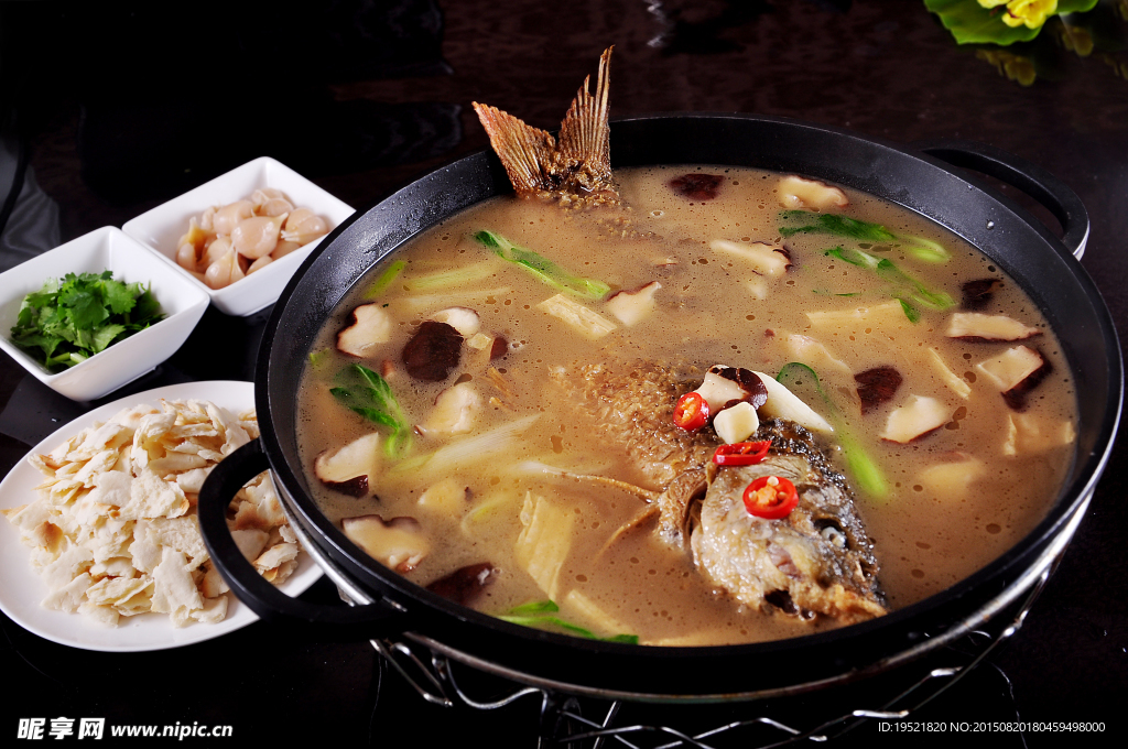 黄河鲤鱼泡饼