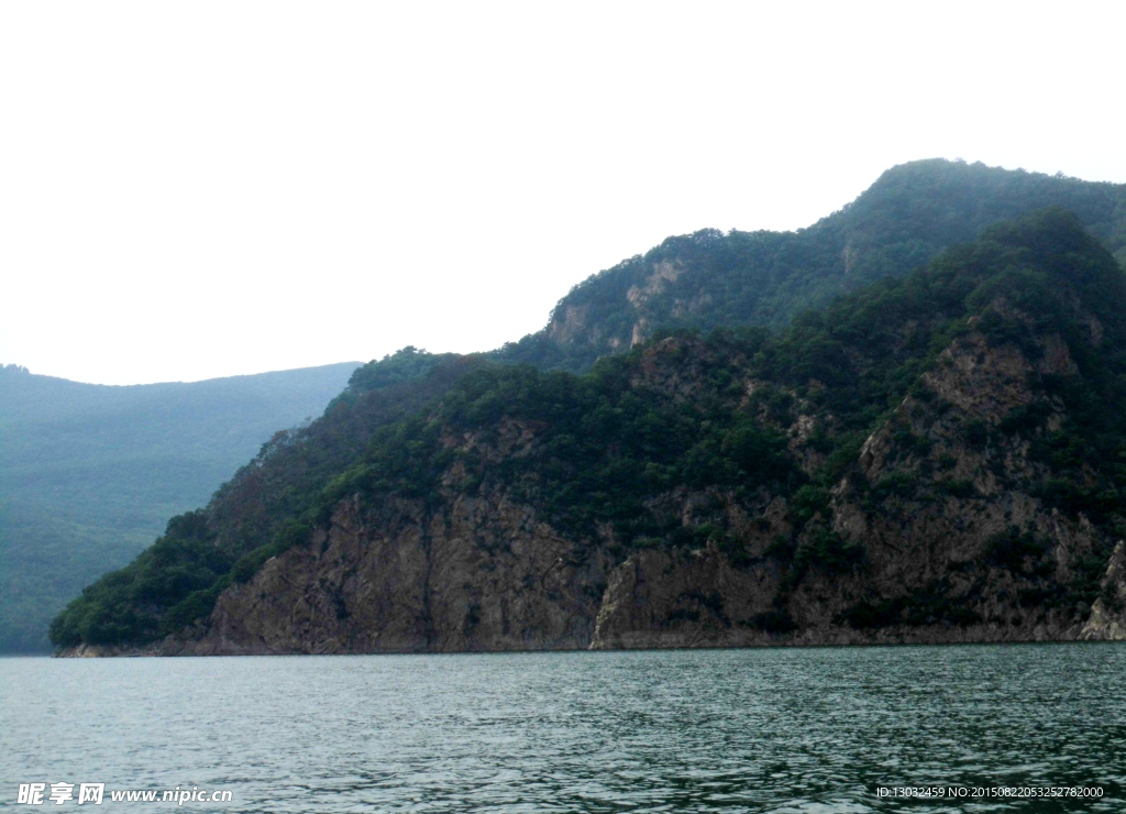 青山 绿水