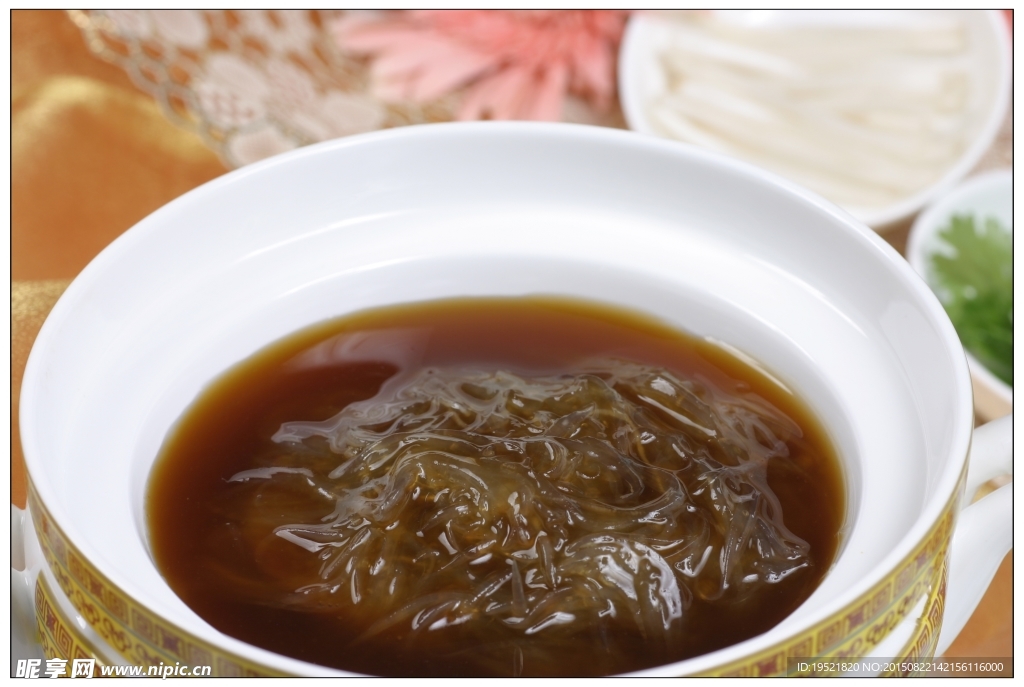 红烧金钩翅
