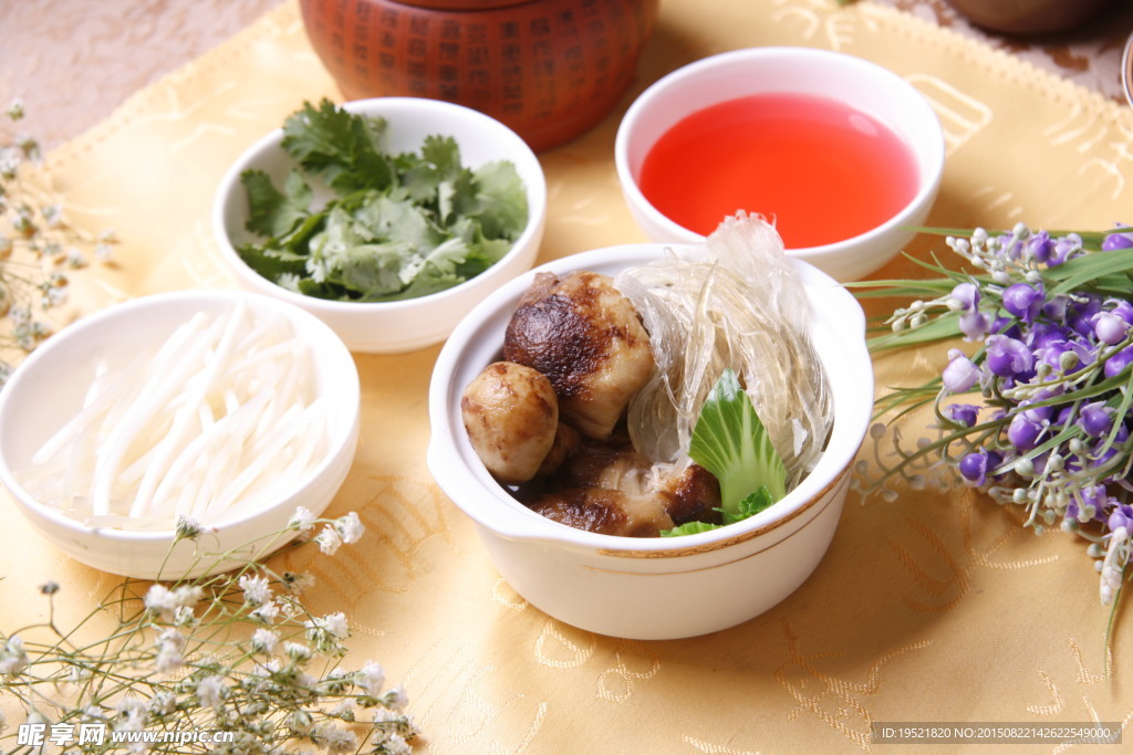 松茸菜胆翅