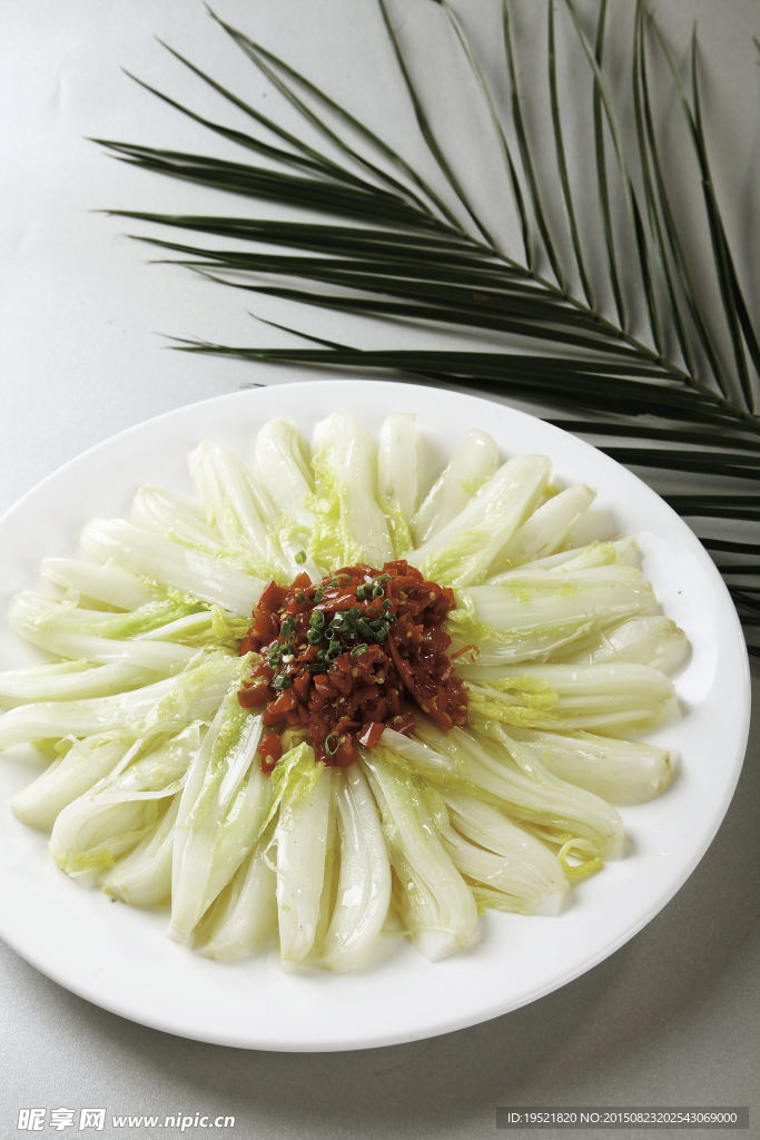 剁椒蒸娃娃菜