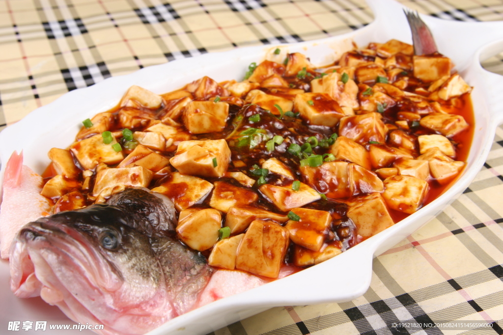 麻婆豆腐烩鲈鱼