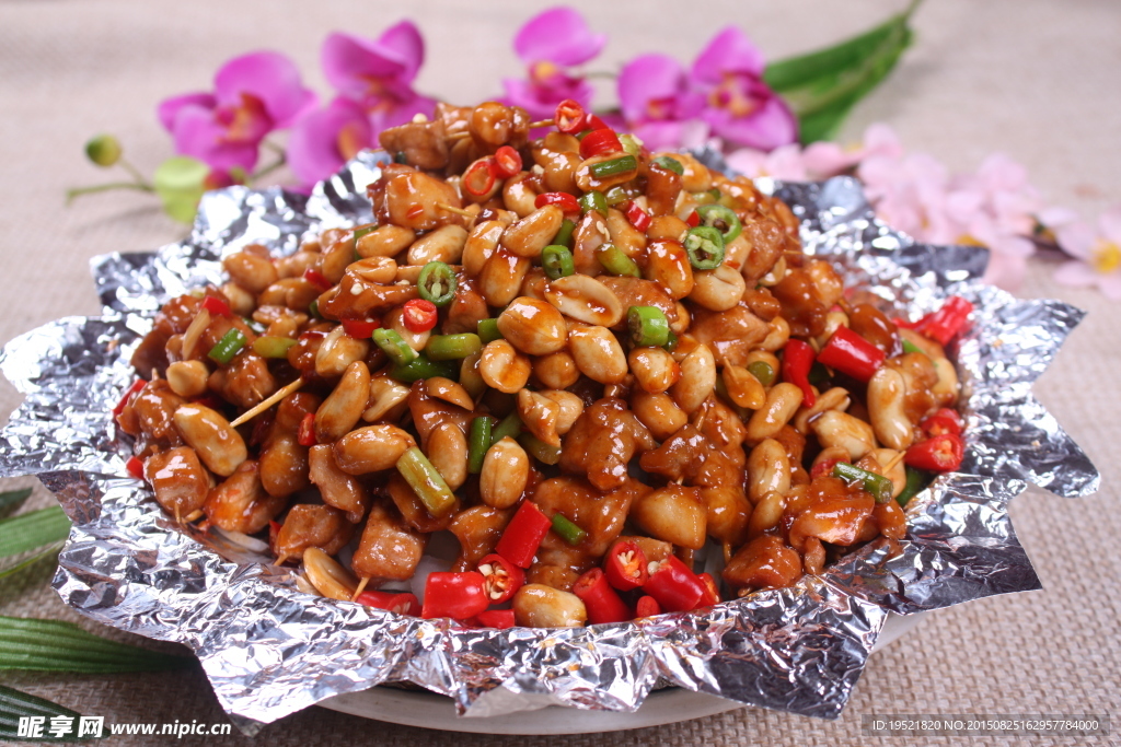 铁板怪味肉包骨
