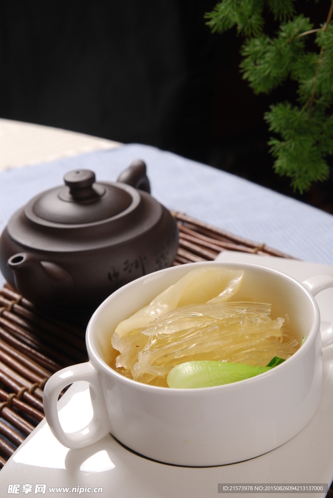 过桥鲜汤翅