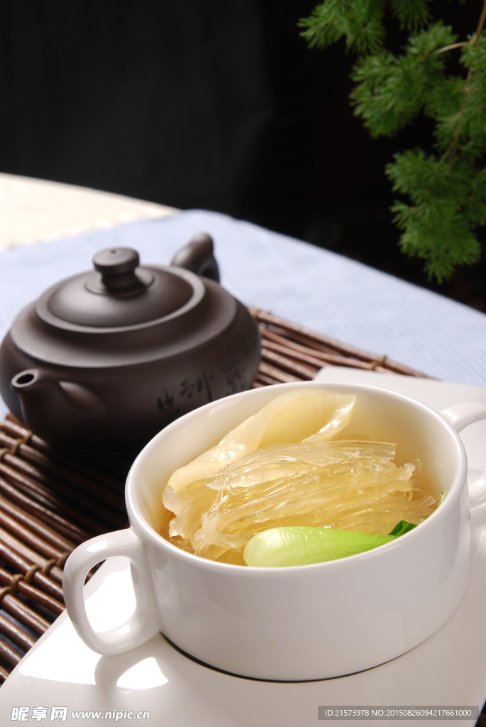 过桥鲜汤翅