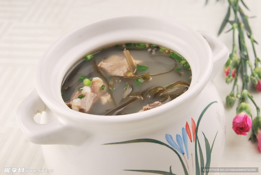 海带排骨汤