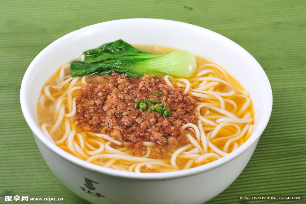 清汤炸酱面
