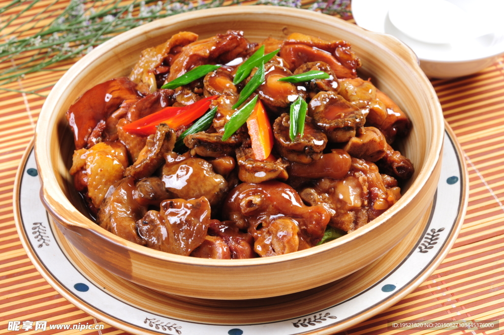 鲜鲍焖鸡