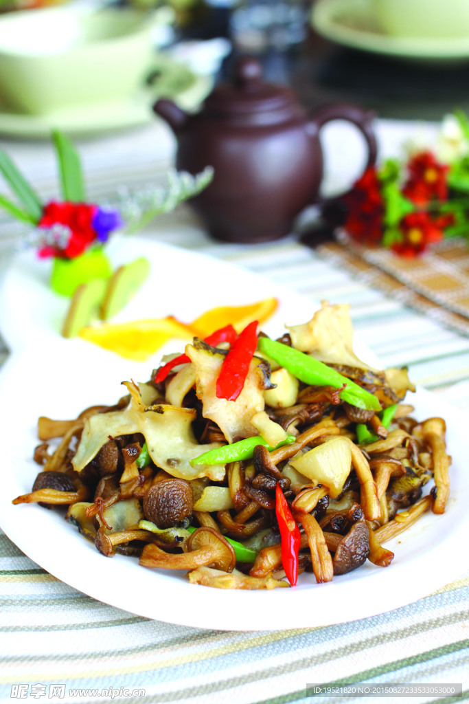 蟹味菇爆螺片