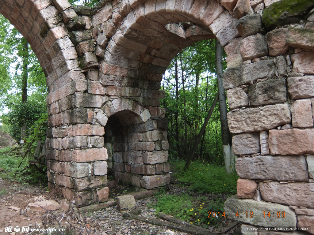 古堡石墙