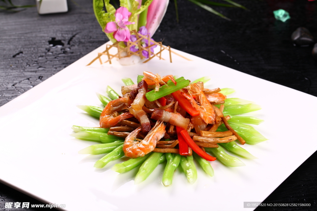 茶菇油菜心