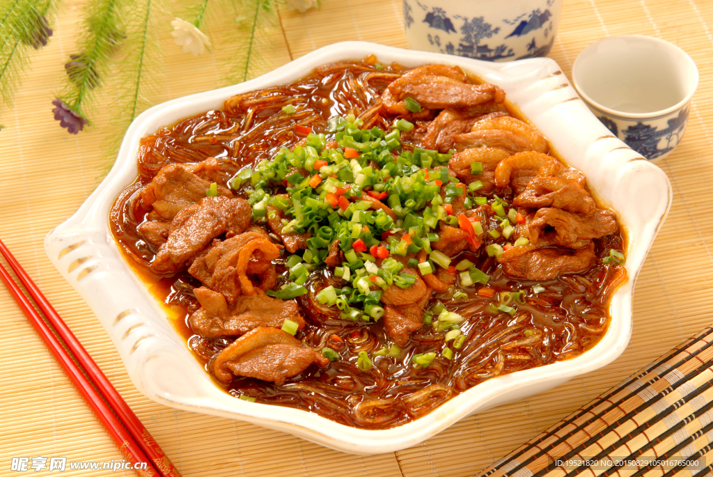 填鸭炒粉
