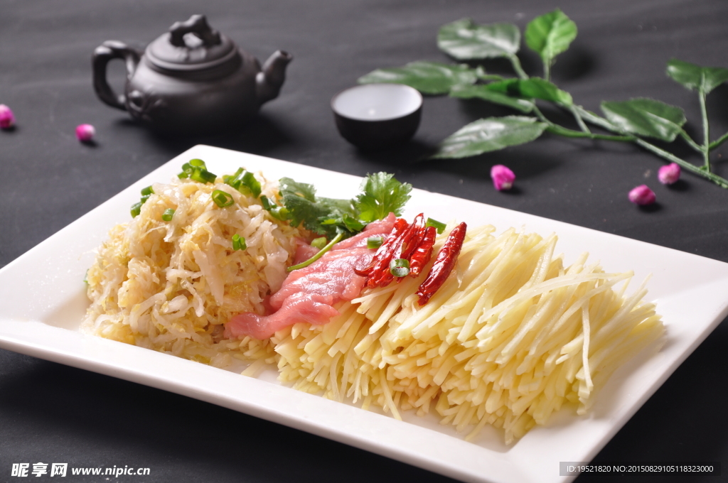 酸菜炒土豆丝