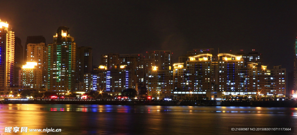城市 夜景