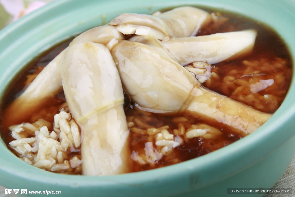 翅汤鸡腿菇捞饭