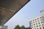 公交站  路边  空间  公路