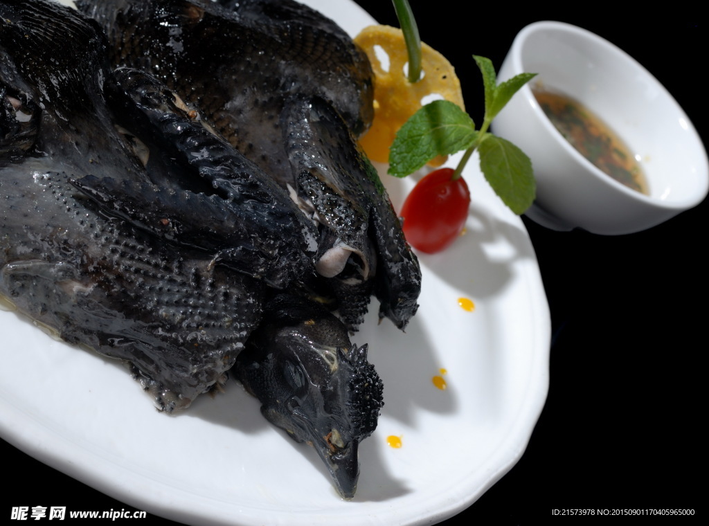 贵妃鸡乌鸡